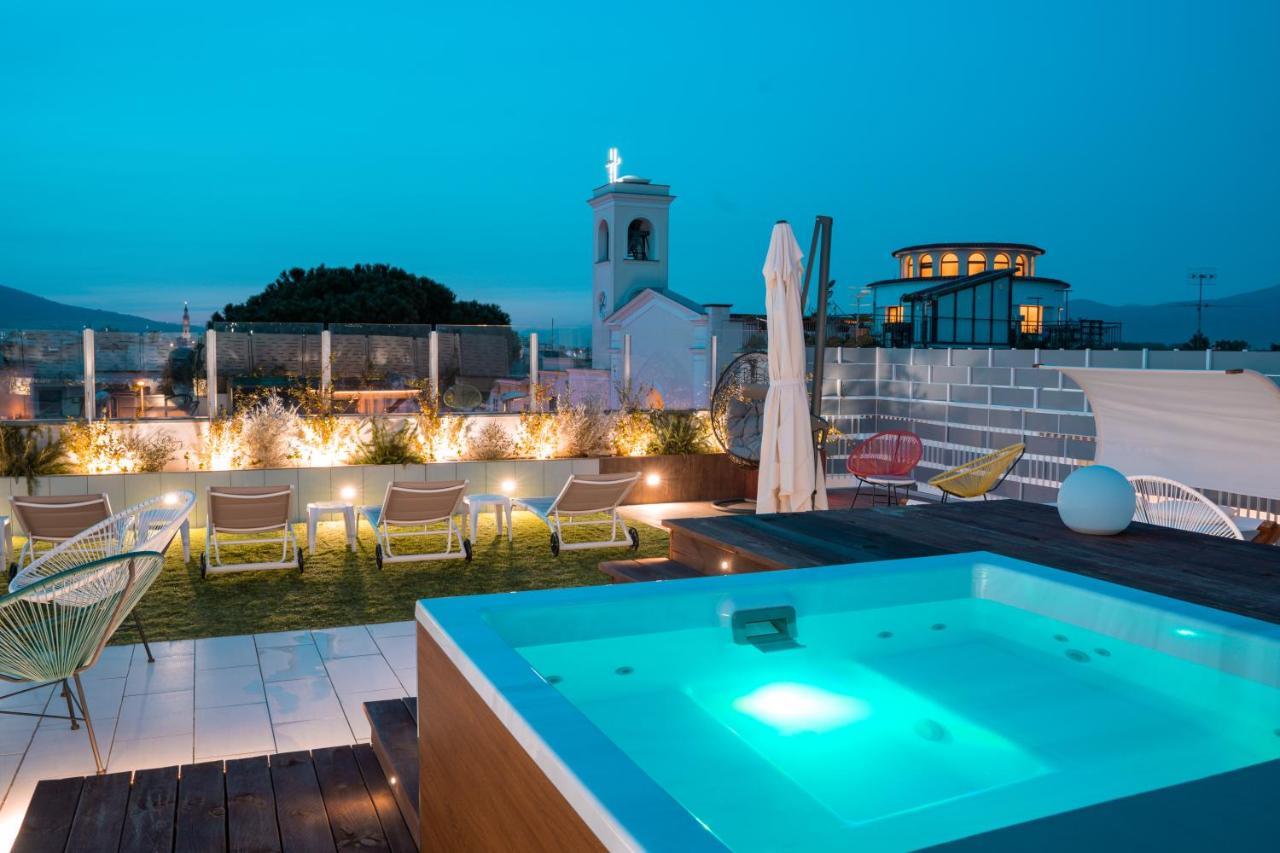 Houses & Rooftop Pompei - Sky Luaran gambar